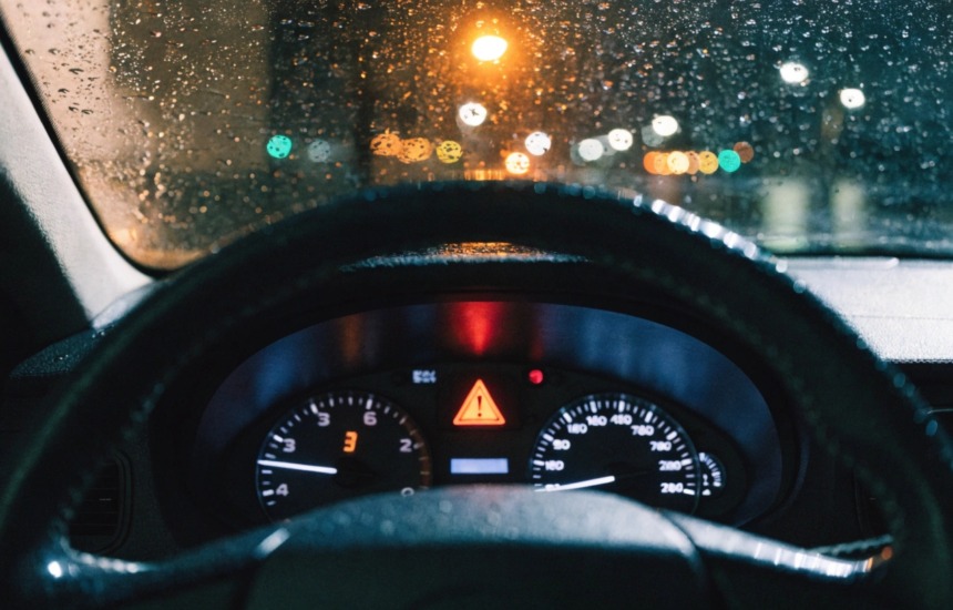 Skrzynia automatyczna w trybie awaryjnym — przyczyny, objawy i naprawa | Serwis Rzeszów